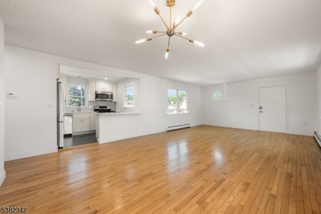 Building Photo - 59 Burnet Ave