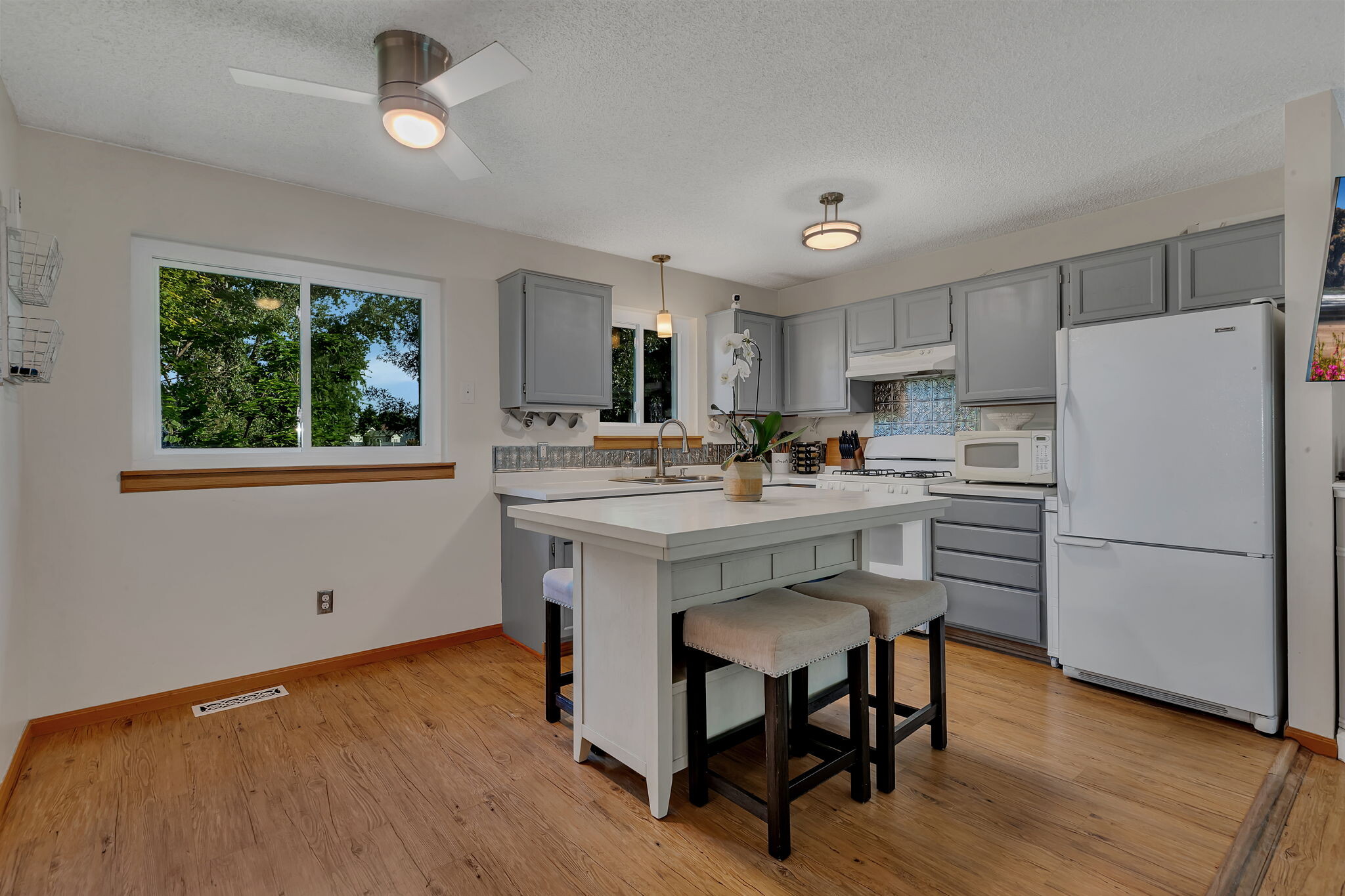 Building Photo - 5341 Mallard Ln