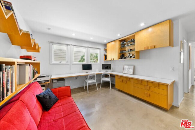 Building Photo - 18105 Sandy Cape Dr