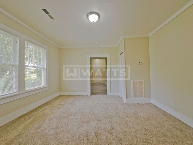Building Photo - 134 69th Pl N