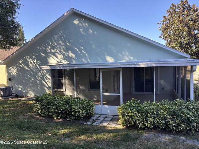 Building Photo - 2346 White Sands Ct NE