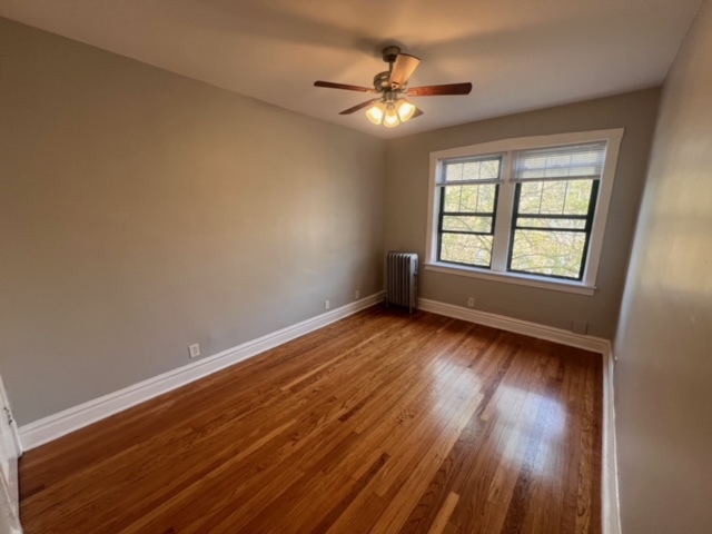 Building Photo - 3222 N Karlov Ave