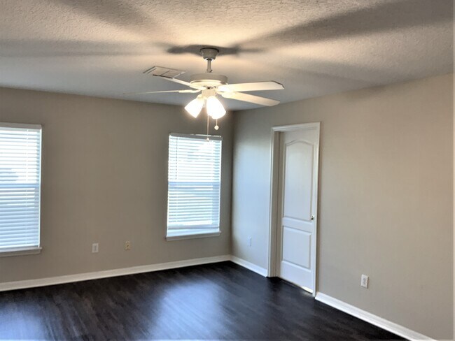 Building Photo - 101 Islamorada Way