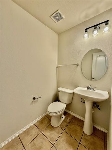 Building Photo - 3900 Braxton Ln