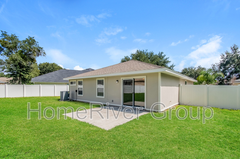 Building Photo - 680 Southland Ln