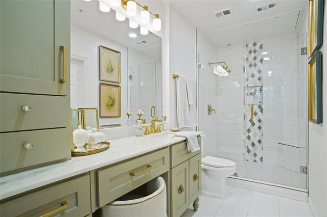 Building Photo - 3225 Turtle Creek Blvd Blvd