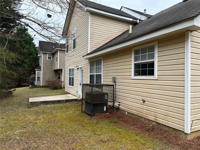 Building Photo - 6558 Pole Creek Dr