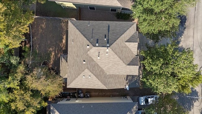 Building Photo - 8707 Dulcet Dr