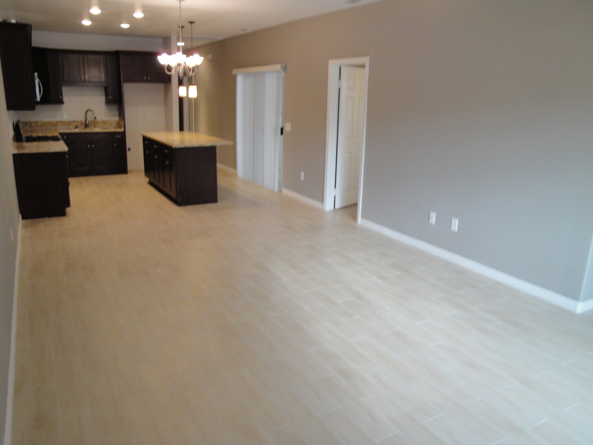 Building Photo - 28160 Landau Blvd