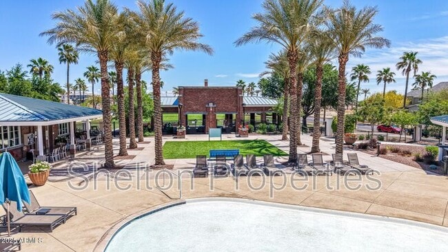 Building Photo - 20712 W Park Meadows Dr