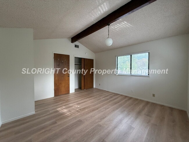 Building Photo - AVAILABLE NOW - 2 Bed / 2.5 Bath Downtown SLO