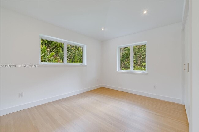 Building Photo - 12535 Moss Ranch Rd