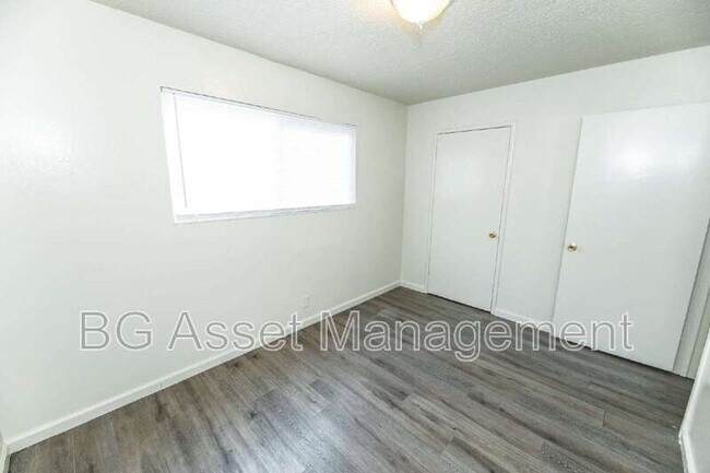 Building Photo - 433 San Marco St