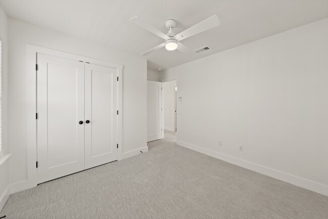 Building Photo - 602 Mercado St