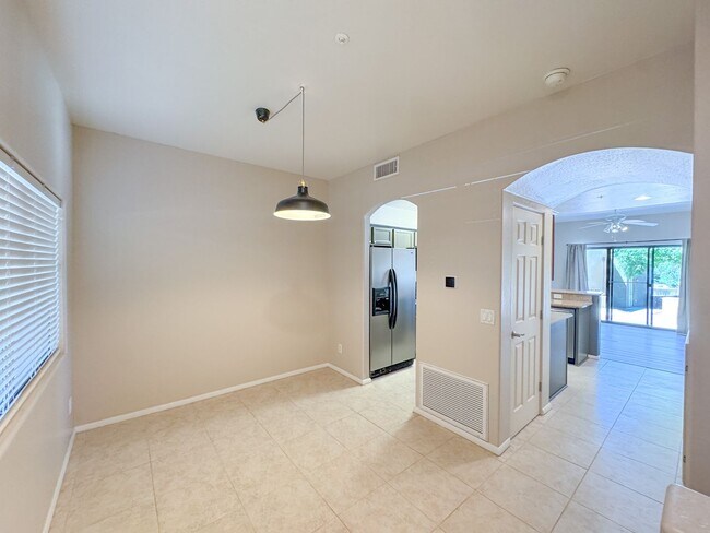 Building Photo - TWO STORY CONDO - RIMROCK/MONTEZUMA- BEAVE...