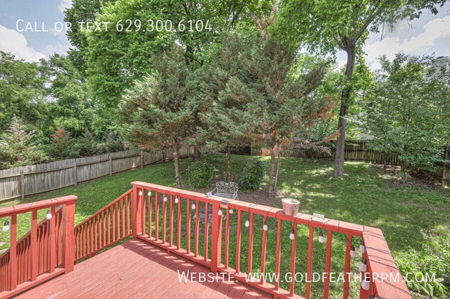 Building Photo - 5888 Woodlands Ave