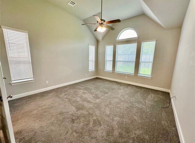 Building Photo - 6512 Cones Ln