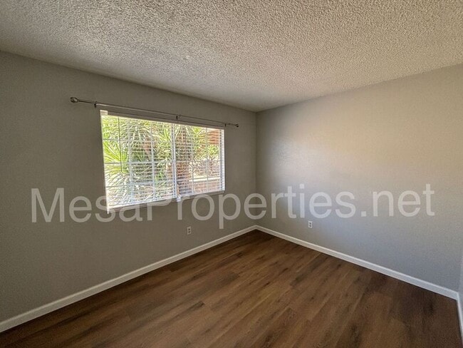 Building Photo - 6632 Bandola St