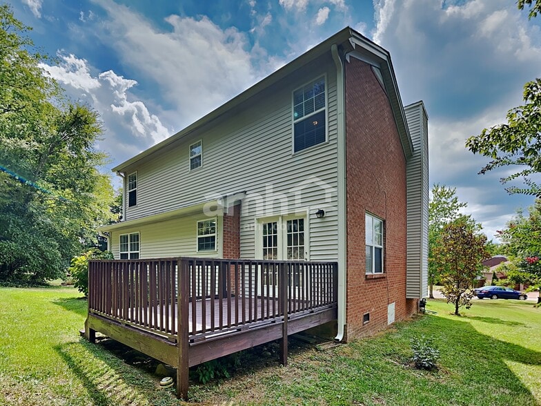 Building Photo - 605 Daniel Ct