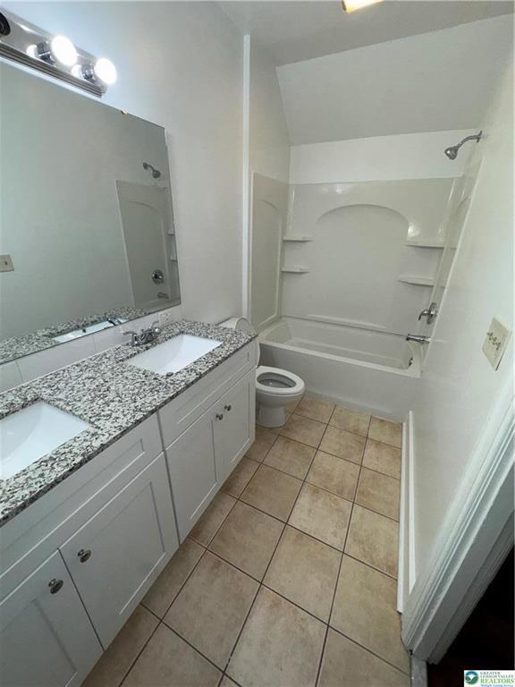 Building Photo - 915 Washington St