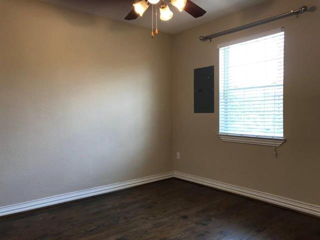 Building Photo - 4744 Bradford Dr