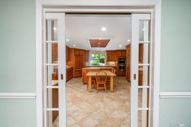 Building Photo - 20 Seagate Rd