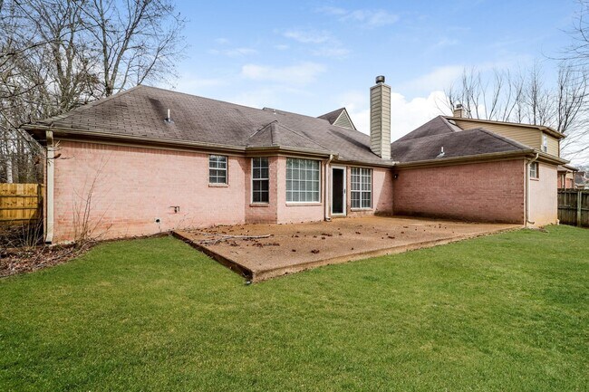 Building Photo - 5591 Autumn Valley Dr