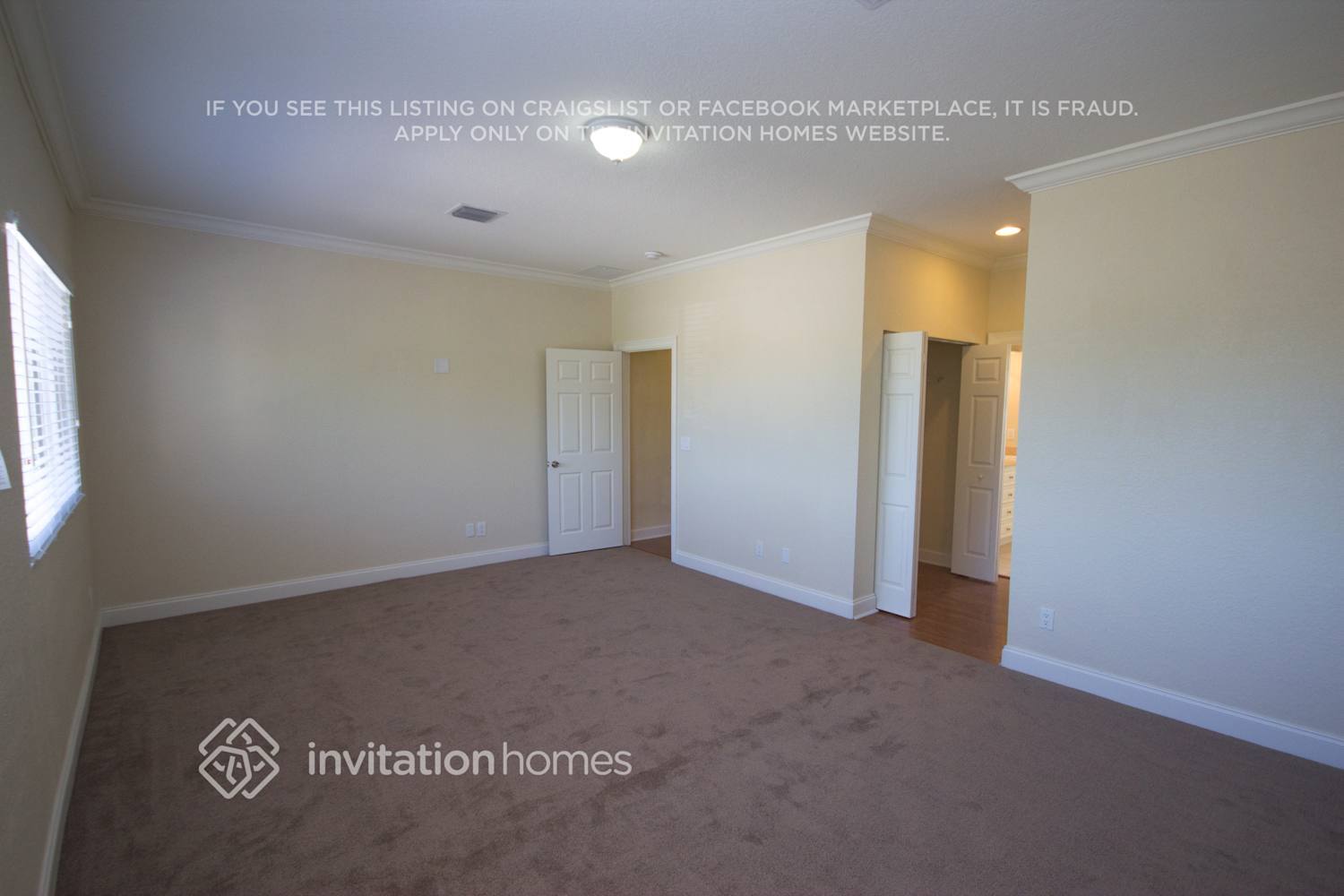 Building Photo - 4551 NW 36th Ct