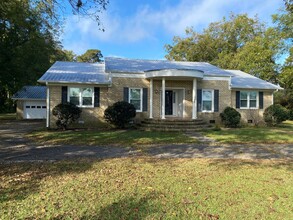 Building Photo - 380 A I Taylor Rd