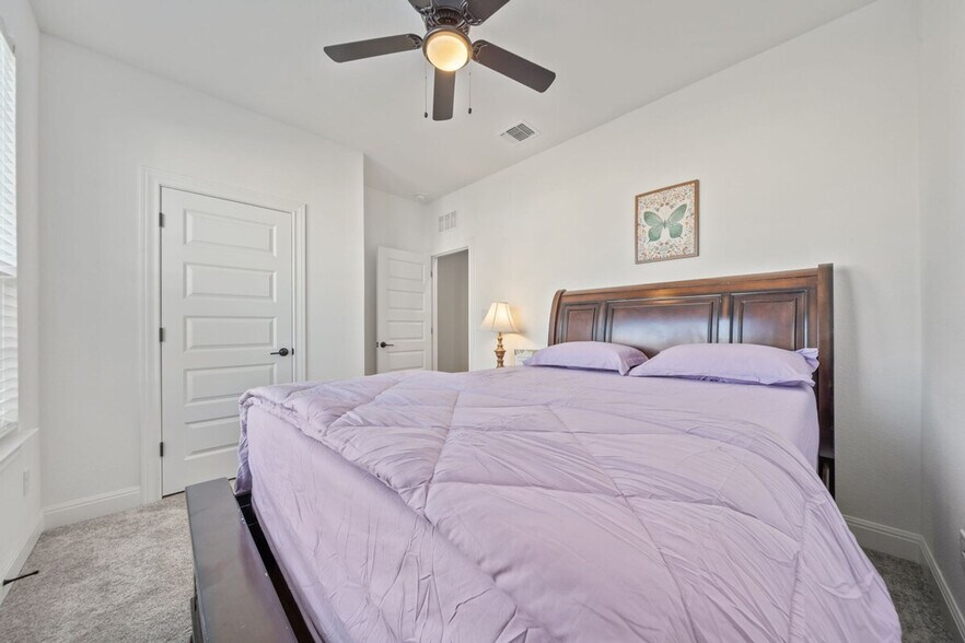 Building Photo - 12105 Bacalar Bnd