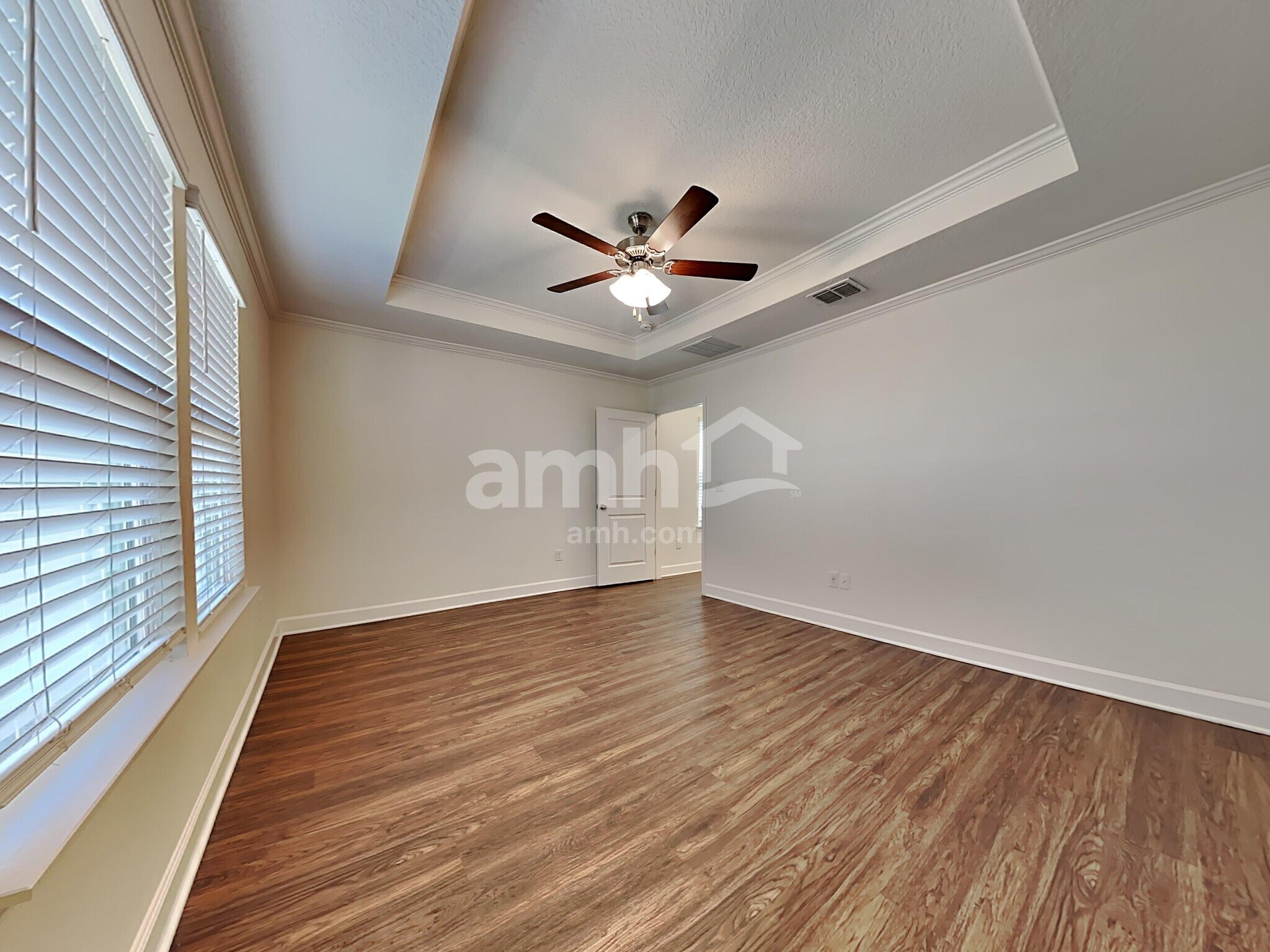 Building Photo - 1215 Tan Tara Trail