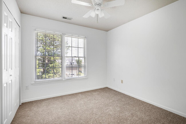Building Photo - 707 Southshore Pkwy