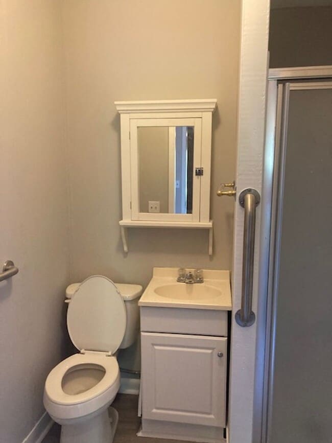 Building Photo - Moss Point 3 Bedroom