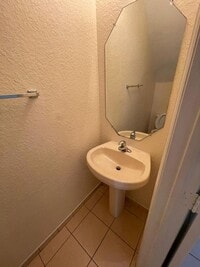 Building Photo - Two bedroom townhouse in gated Sonoma Bay ...