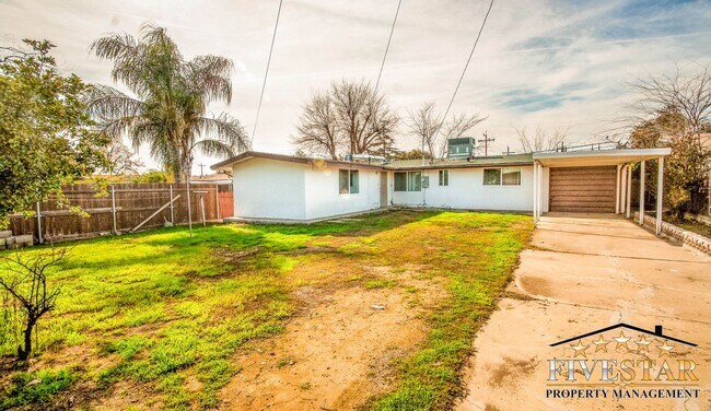 Building Photo - 3705 River Blvd