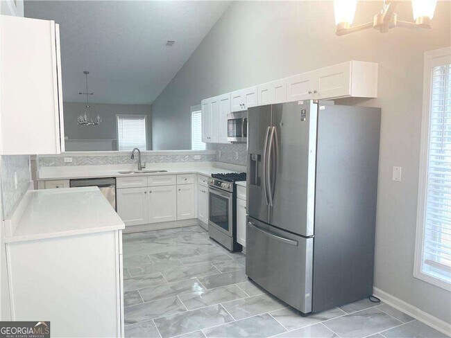 Building Photo - 2715 Sterling Creek Ct