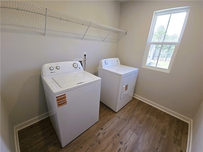 Building Photo - 5539 Rosehall Pl