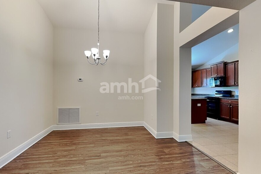 Building Photo - 10708 Standing Stone Dr