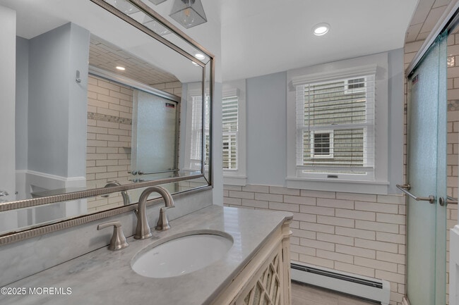 Building Photo - 8 President Ave