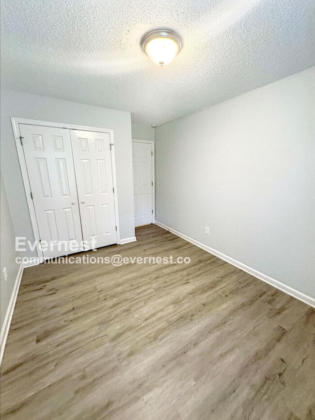 Building Photo - 8534 Kaden Dr