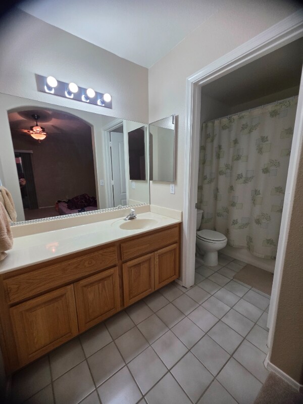 Building Photo - 5033 Emerald River Dr