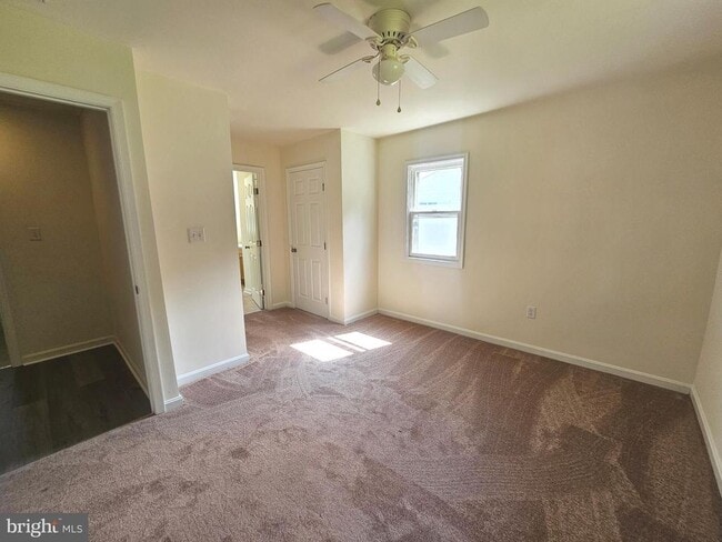 Building Photo - 58 Edgewood Rd