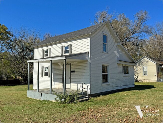 Primary Photo - Charming Three-Bedroom Saltbox-Style Home ...