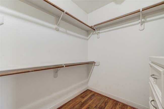 Building Photo - 1706 McDonald St