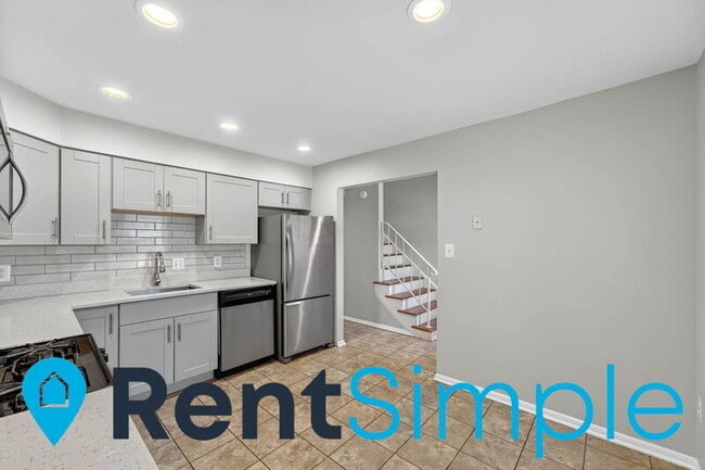 Building Photo - 14828 Ensor Ct