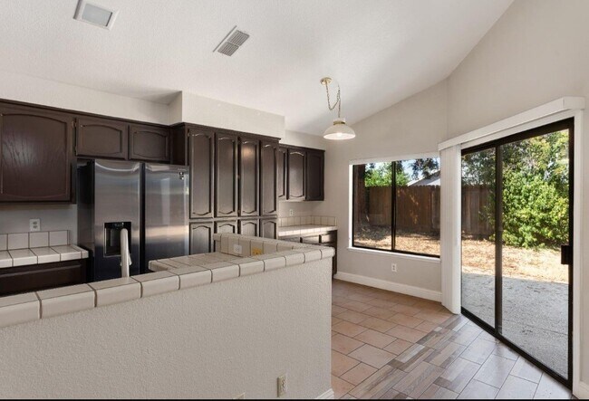 Building Photo - 7529 Ryland Ct
