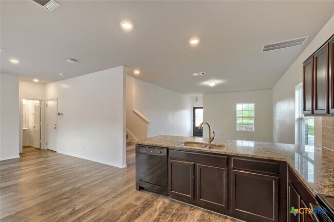 Building Photo - 1818 Strawberry Fld