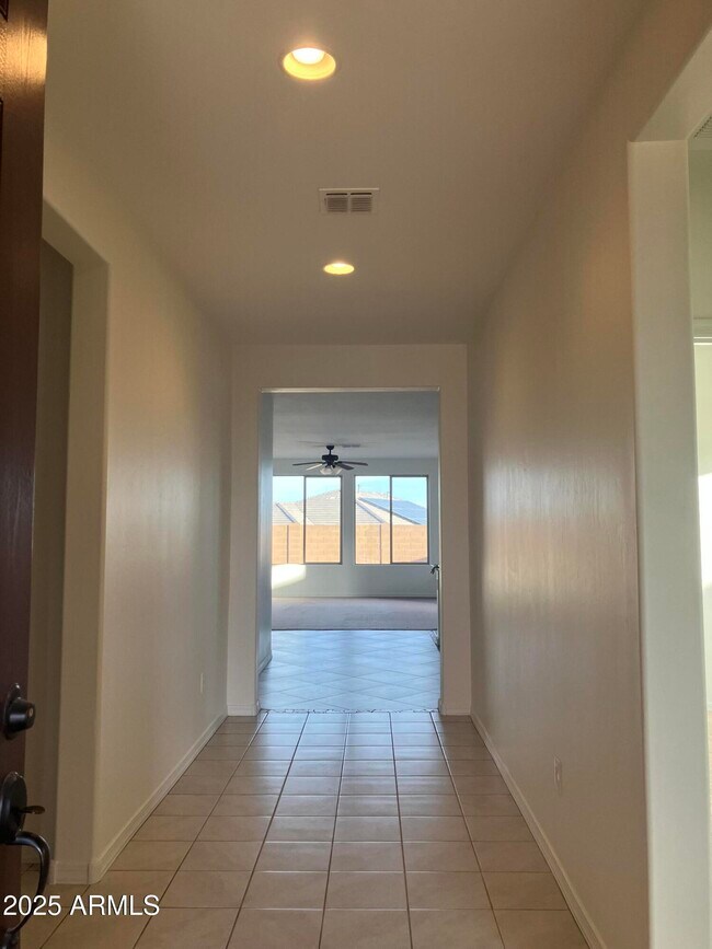 Building Photo - 5239 W Toronto Highlands Ln