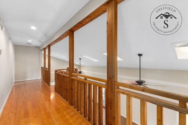 Building Photo - Gorgeous Rental Ready Today!!