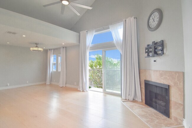 Building Photo - 12530 Venice Blvd.